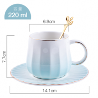 Gradient color ceramic cup with spoon